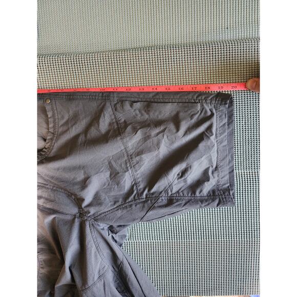 KUHL Men's Size 32 Gray Tech Cargo Shorts RN108845 - Picture 9 of 13
